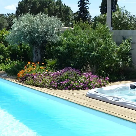 Les Lauriers Roses Marseillan (Herault)