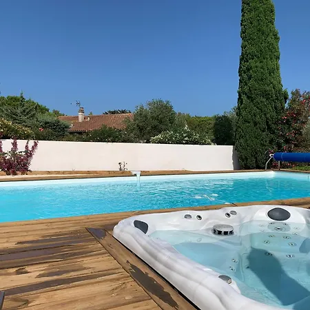 Holiday home Les Lauriers Roses
